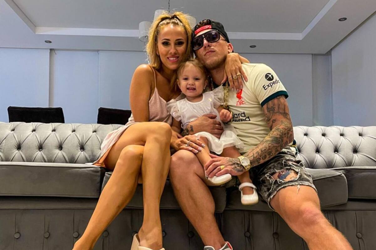 Barby Silenzi y El Polaco comparten fotos y videos en Instagram de Abril, su hija de 1 año y medio (Foto: Instagram/@barby_silenzi)
