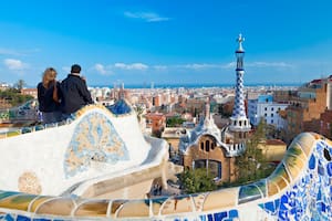 Vuelos más caros, masivos y con nuevas tasas a los turistas