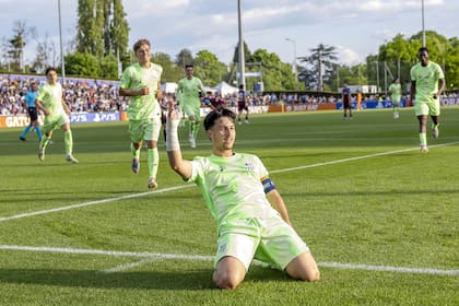 Barcelona busca triplete europeo tras ganar la final de la Liga Juvenil de la UEFA