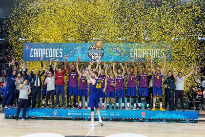 Barcelona campeón de la Copa Del Rey de básquetbol, tras vencer a Real Madrid