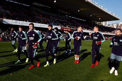 Barcelona se entrenó con público en el Miniestadi