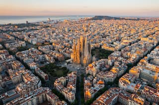 Cuántos argentinos residen hoy en España: las ciudades más elegidas y la edad promedio
