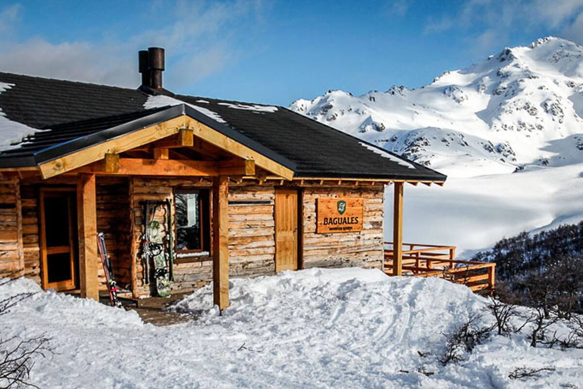 Bariloche: murió un hombre de 39 años por una avalancha en el centro de esquí Baguales
