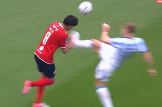 La actuación de Tello: las posibles expulsiones de dos jugadores de Racing y el penal para Independiente