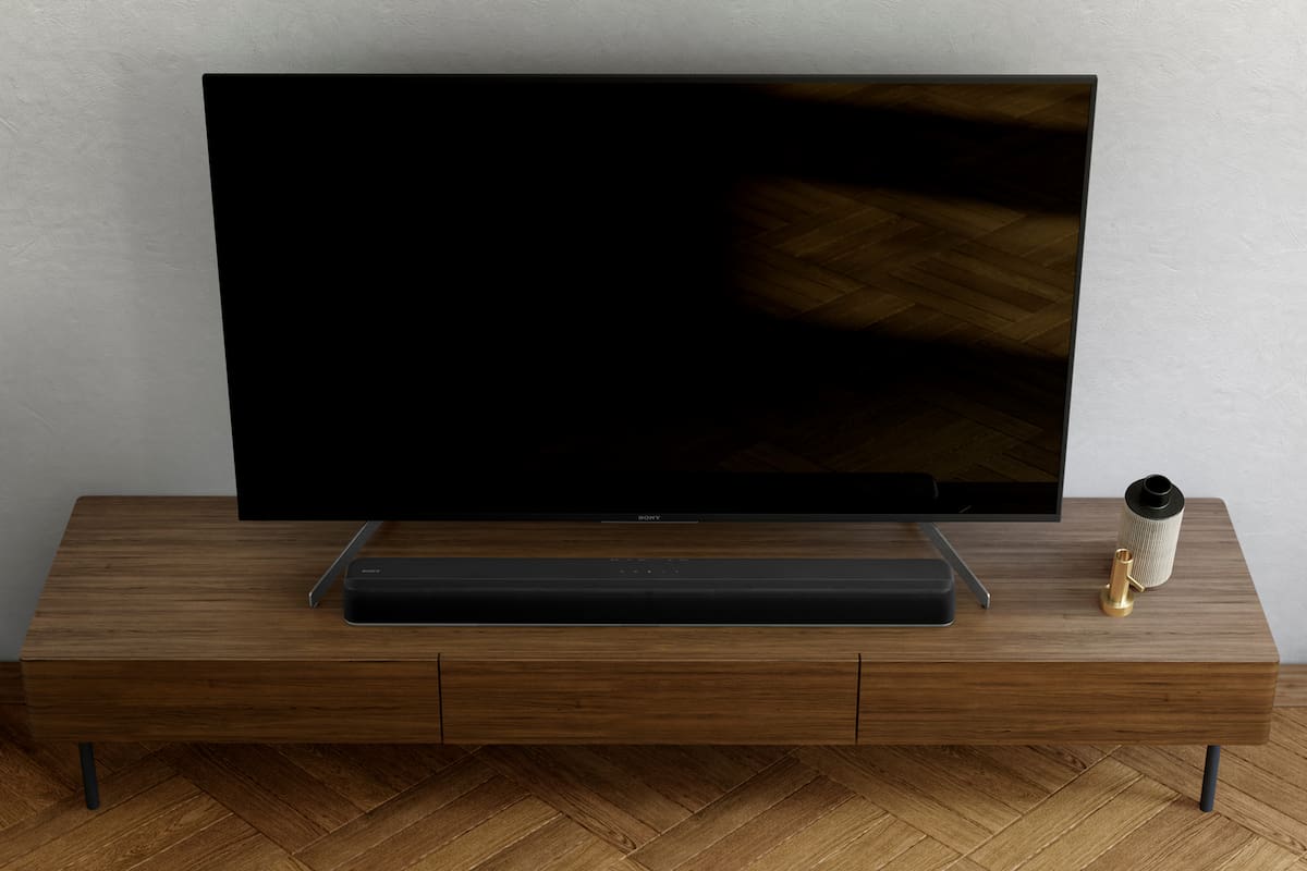 Barra de sonido HT-X8500 de Sony, con un diseño compacto que ocupa poco espacio