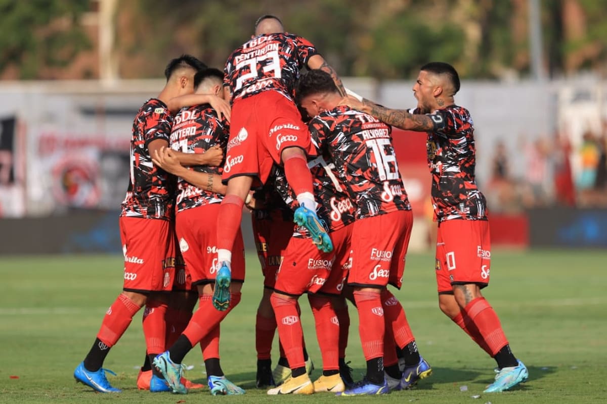 Barracas Central tiene el 50 por ciento de su plantel con futbolistas que llegaron en calidad de cedidos