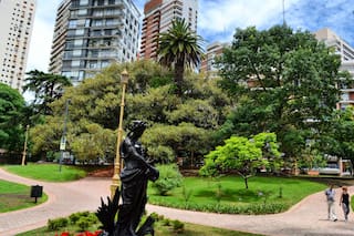 La tradicional zona porteña en la que conviven cinco barrios en uno