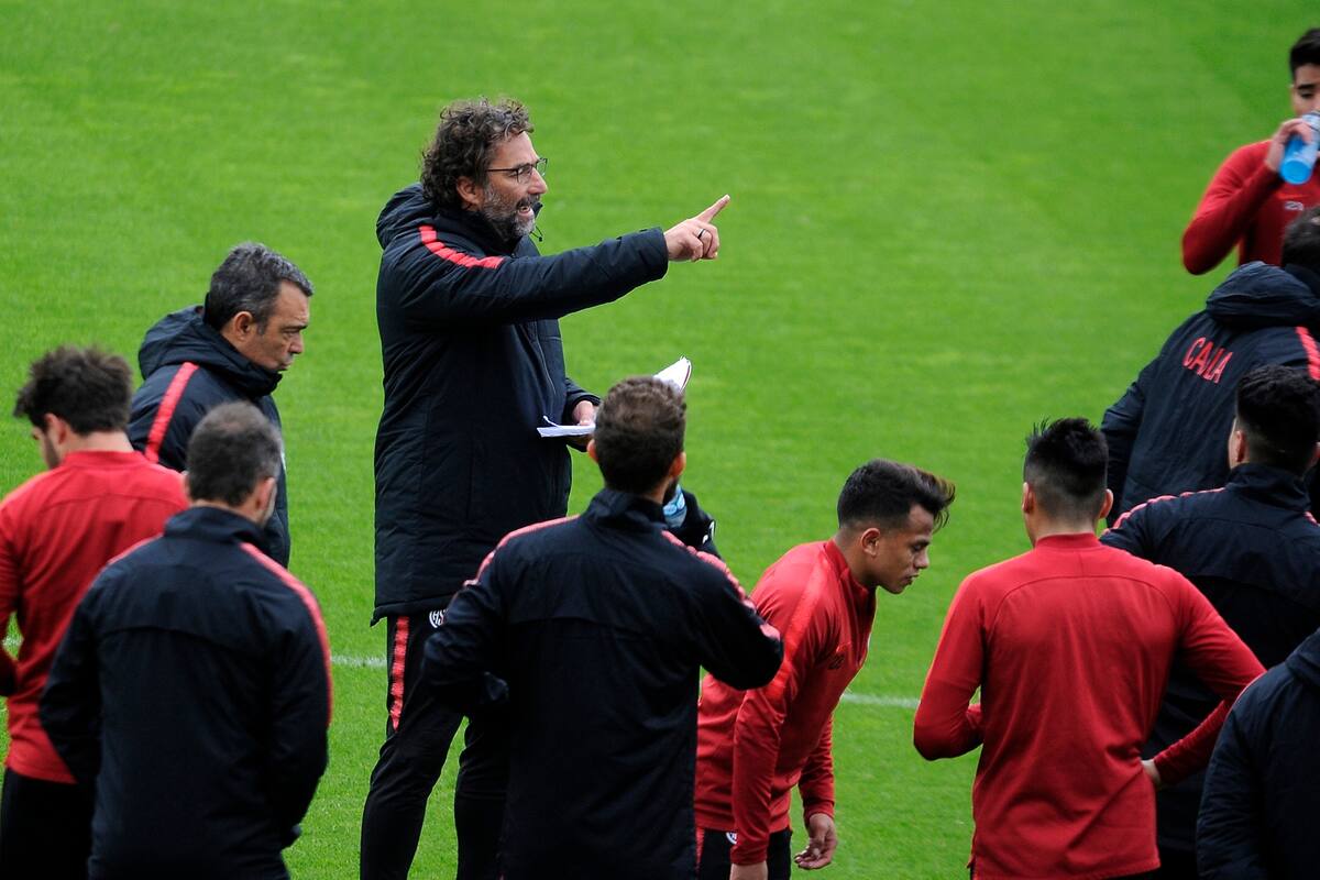 Barras bravas "visitaron" el entrenamiento de San Lorenzo