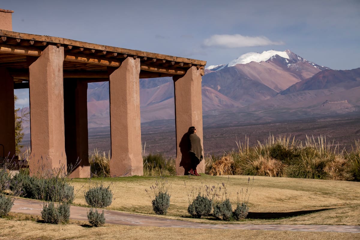 Barreal es un oasis en el árido oeste sanjuanino, un lugar donde los dueños de esta posada encontraron razones para quedarse.