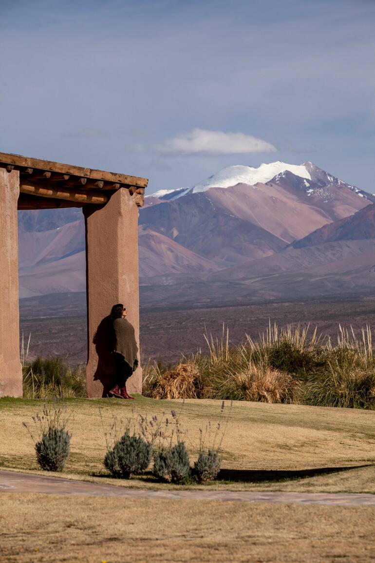 Barreal es un oasis en el árido oeste sanjuanino, un lugar donde los dueños de esta posada encontraron razones para quedarse.