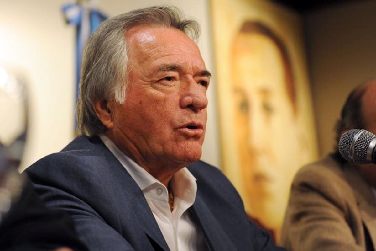 Barrionuevo asumió como interventor del PJ: "Hay que poner al peronismo en marcha"