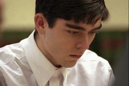 Barry Dale Loukaitis fue condenado a sus 14 años por un asesinato que cometió en 1996.El joven tomó como rehenes durante 10 minutos a otros estudiantes.