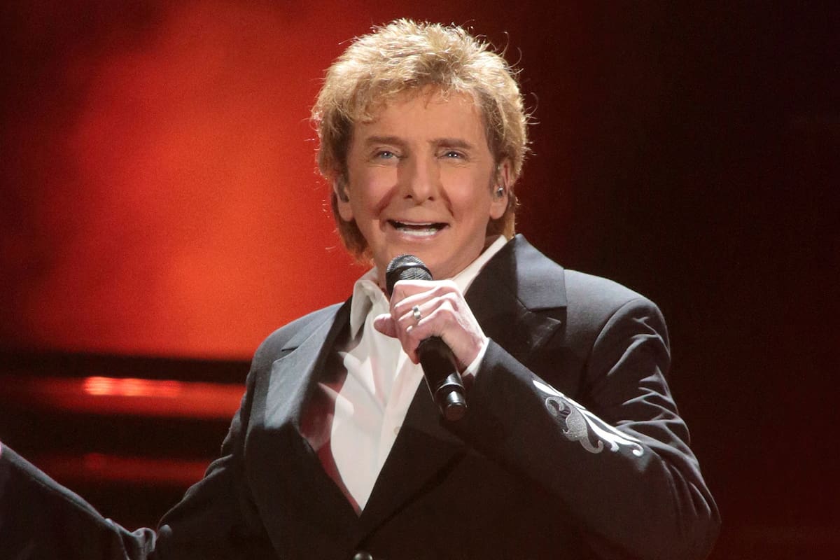 Barry Manilow salió del closet a los 73 años