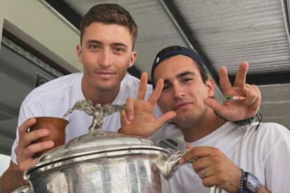 Barto Castagnola junto a Poroto Cambiaso, aún de festejos tras ganar la Triple Corona