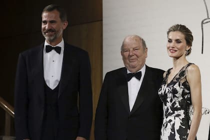 Bartolomé Mitre recibe la orden de mérito de España de manos de los reyes Felipe VI y Letizia (Madrid, 2014)