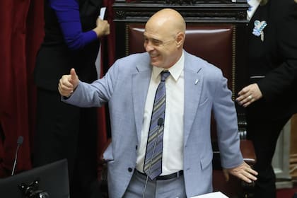 Bartolomé Abadala presidió la sesión ante la ausencia de Villarruel