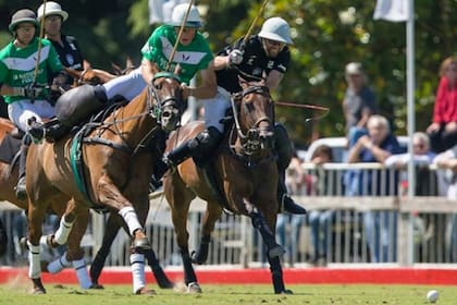 Bartolomé Castagnola (h.) y Polito Pieres, en 2019: jugarán juntos con la camiseta de La Natividad