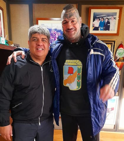 Basile junto a Pablo Moyano. Foto: Instagram (@gonzalo_paton_basile)