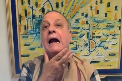 Basilotta imitó a los "finolis" para hablar de la cobertura de chocolate del Guaymallén de Oro