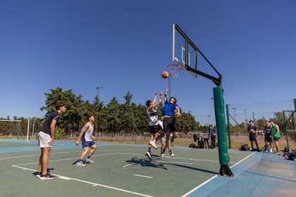 Básquet.