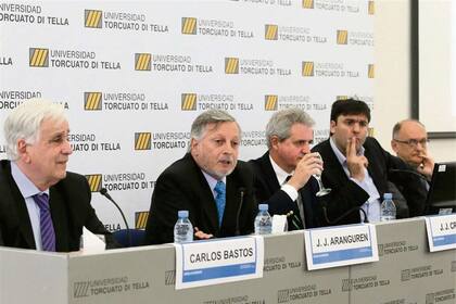 Bastos, Aranguren, Cruces, Bossio y Navajas