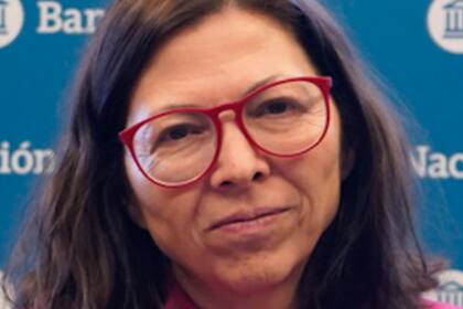 Batakis, directora del Banco Nación, en el ojo de la tormenta por contratar a Pity la Numeróloga