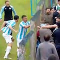 Un arbitraje polémico y el descontrol del Laucha Acosta, en un final a las trompadas en Tucumán