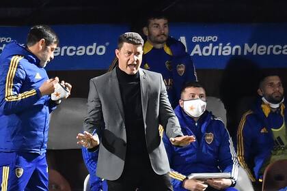 Battaglia se caracteriza por vivir los partidos en calma, sin estridencias y reclamos airados