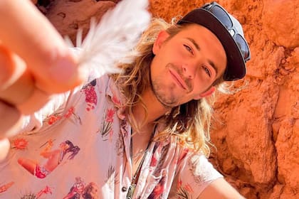 Bautista Bello tiene 33 años y es polista (Foto Instagram @sofijuok)