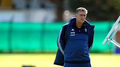 Bauza busca el mejor método para jugar con Brasil y Colombia