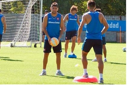Bauza probó con Ortigoza y podría jugar ante el Rojo