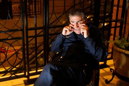 Bauza reconoció que está hablando sobre la renovación del contrato