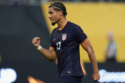 Bayer Leverkusen ficha al mediocampista estadounidense Malik Tillman por cifra récord