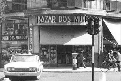 Bazar Dos Mundos, sucursal de Florida y Mitre, en la década del '70