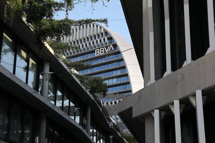 BBVA amplía sus servicios de banca mayorista en Oriente Medio tras obtener la licencia preliminar de ADGM