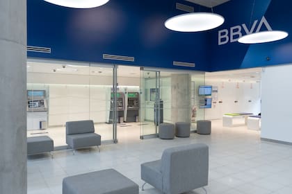 BBVA inauguró su primera sucursal inteligente en Martinez, pcia de Buenos Aires.