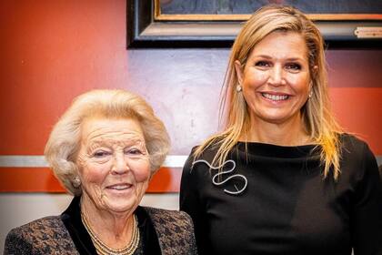 Beatriz y la reina Máxima coincidieron en un evento y deslumbraron con sus looks (Foto: Instagram @patrickvkatwijk)