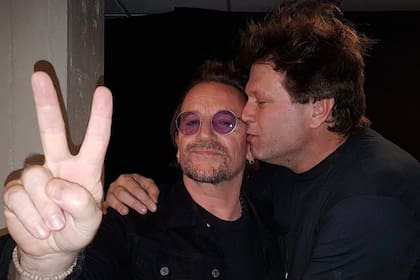 Bebe Contepomi con Bono, el amigo famoso que cosechó después de la primera entrevista con el cantante de U2