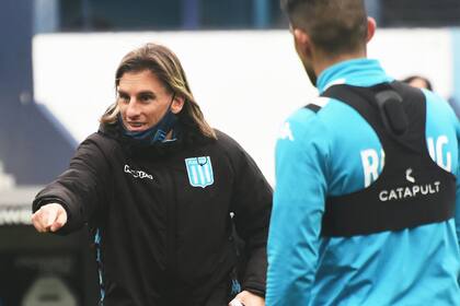 Beccacece, a cargo de un Racing que será local en la vuelta contra Nacional de Uruguay