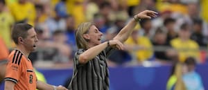 Beccacece no entró en el corazón de Ecuador y ve la puerta de salida de la selección: se viene Alemania