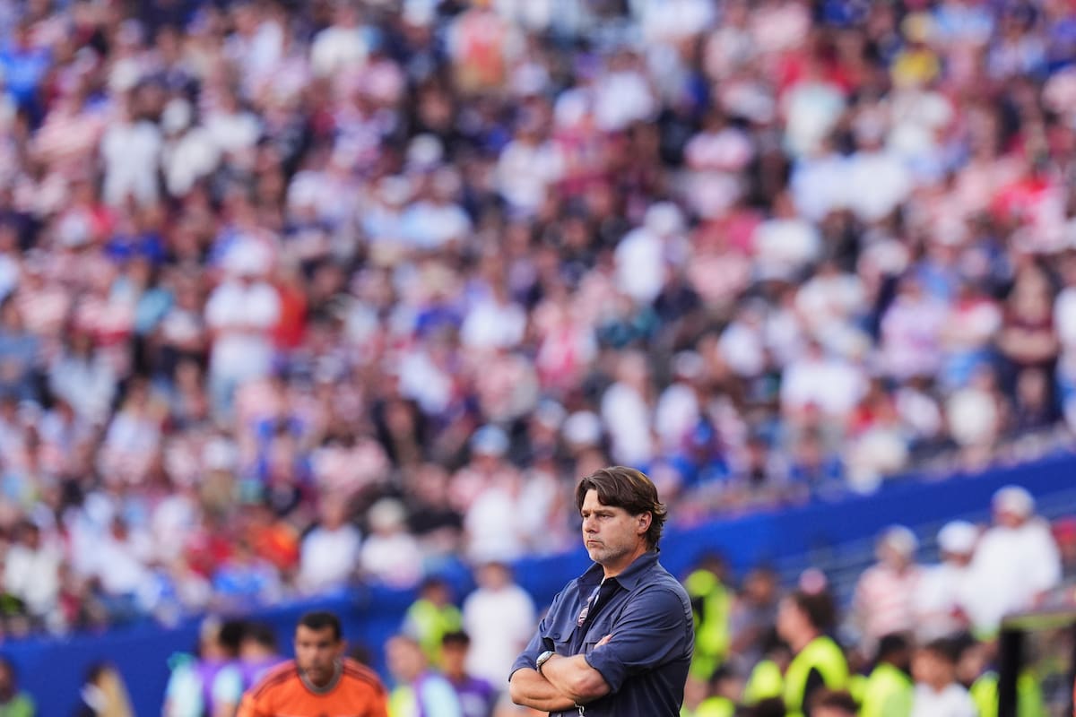 Bélgica avanza a cuartos, aplasta 4-1 a EE.UU., y el último coanfitrión del Mundial sucumbe