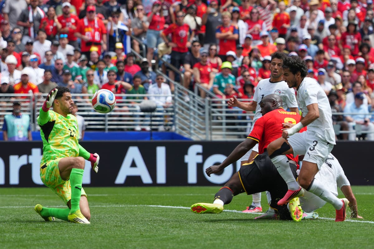 Bélgica salva un empate 1-1 con Egipto en el Mundial; Lukaku provoca un autogol