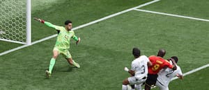 Egipto abrió el marcador con un misil, Bélgica empató con un gol en contra y en el final estuvo para los dos