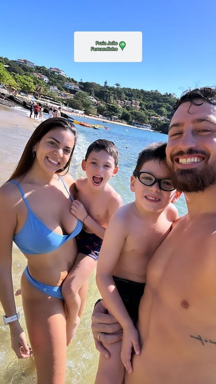 Belu Lucius viajó a Brasil junto a Javier Ortega y a los hijos que tienen en común, Bautista y Benjamín