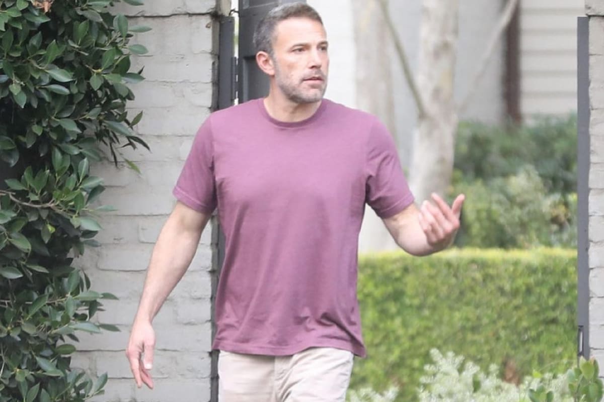 Ben Affleck fue visto en la puerta de un centro de rehabilitación