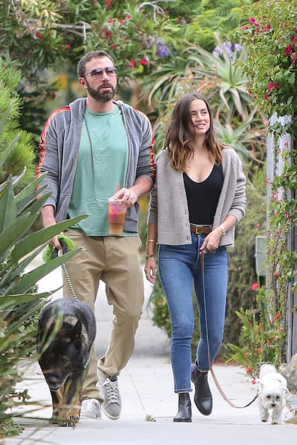 Ben Affleck y Ana de Armas en julio de 2020