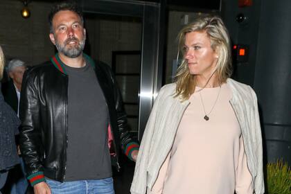 Ben Affleck y Lindsay Shookus, más enamorados que nunca