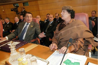 Ben Ali con Muammar Khadafy, en una cumbre de la Liga Árabe