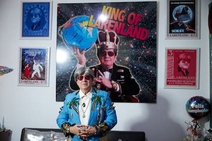 Benito Laren, "King of Larenland", expone en Witcomb hasta el 30 de abril