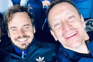 Benja Rojas y Nico Vázquez, en la cancha de River alentando a la selección argentina (Foto Instagram @nicovazquezok)
